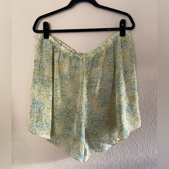 Cacique Women’s yellow Floral Chiffon Lingerie Sleep Set Tank Shorts Sheer 22/24 - Picture 9 of 11